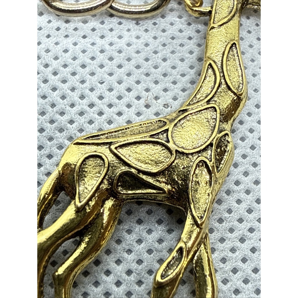 Giraffe Key Chain Gold Color 2” - Picture 8 of 13